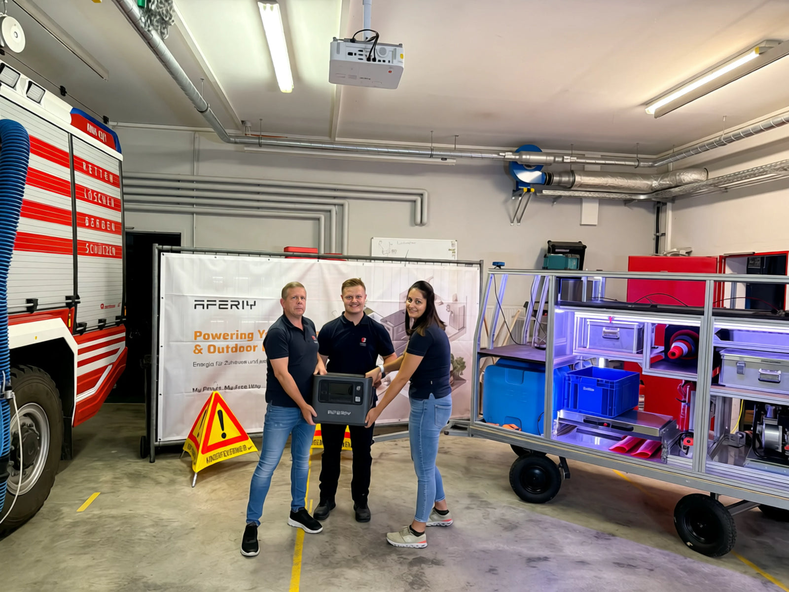 AFERIY P280 unterstützt die Ausbildung mit dem Kinder-Feuerwehrauto